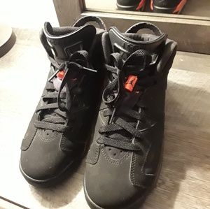 Jordan Retros 6